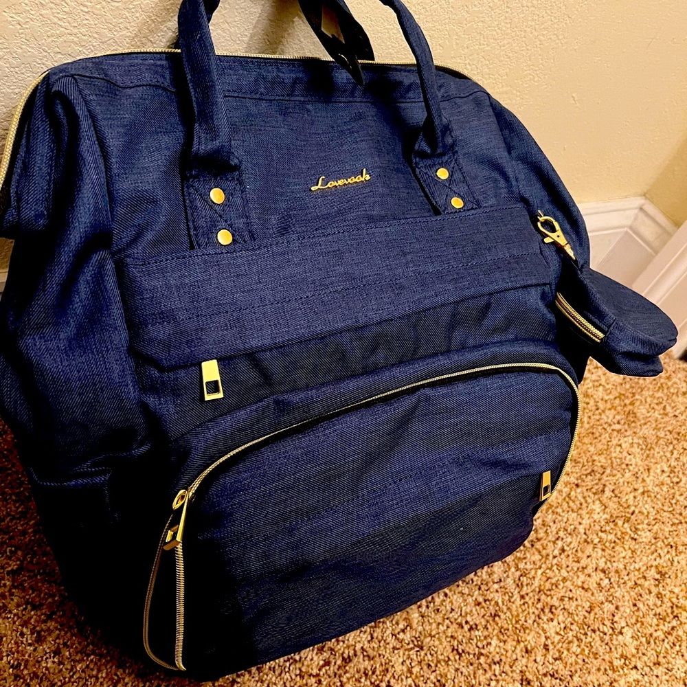 Lovevook diaper bag (NWOT)